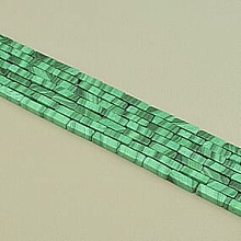 картинка Нитка Малахит 40 см (Без замка) от магазина Wolves