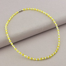 картинка Подвеска из Жадеита,  Опала, зеленая, на магните 'SUNSTONES' 36 см от магазина Wolves