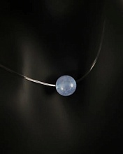 картинка Чокер невидимка с камнем Аквамарин от магазина Wolves