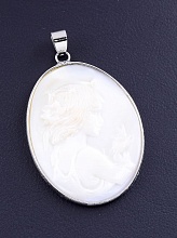 картинка Кулон Перламутр от магазина Wolves