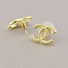 картинка Серьги от магазина Wolves