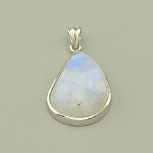 картинка Кулон Лунный камень 29х17мм (Серебро(925)) от магазина Wolves