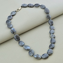 картинка Бусы Лабрадор 44 см от магазина Wolves