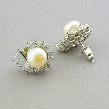 картинка Серьги Жемчуг от магазина Wolves