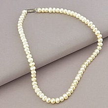 картинка Бусы Жемчуг 43 см от магазина Wolves