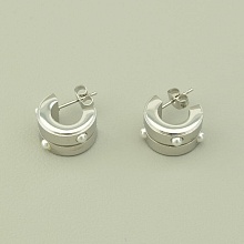 картинка Серьги из стали с майоркой, родий, пусет 'Stainless Steel'  от магазина Wolves