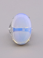 картинка Кольцо Лунный камень 'Pataya' от магазина Wolves