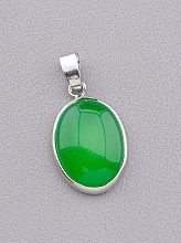 картинка Овальный кулон из зеленого агата в оправе 25x15 мм от магазина Wolves