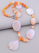 картинка Бусы Сердолик от магазина Wolves