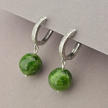 картинка Серьги с медного сплава с диопсидом, зеленые, родий, на английском замке 'SUNSTONES' от магазина Wolves