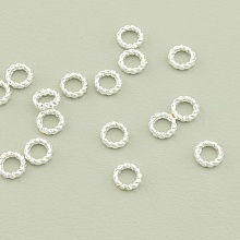 картинка Колечко 5 5х5 5мм (родий) от магазина Wolves