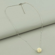 картинка Подвеска 'SUNSTONES' Жемчуг 38 см от магазина Wolves