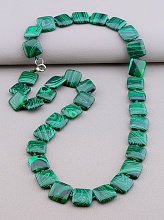 картинка Бусы Малахит 62 см от магазина Wolves