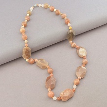 картинка Бусы серебряные с Солнечным камнем, оранжевые, на карабине 'SUNSTONES'  62 см от магазина Wolves