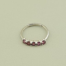 картинка Кольцо Гранат (Серебро(925)) от магазина Wolves