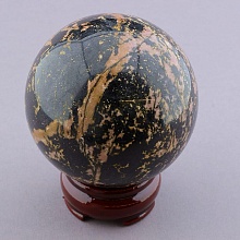 картинка Шар Родонит 71x71мм от магазина Wolves