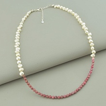 картинка Подвеска 'SUNSTONES' Родонит Жемчуг 38 см от магазина Wolves