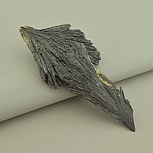 картинка Образец Шерл 130x50мм от магазина Wolves