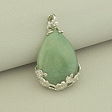 картинка Кулон Нефрит 37x25мм от магазина Wolves