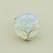 картинка Кольцо Лунный камень от магазина Wolves