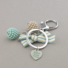 картинка Брелок 'Flora Secret' от магазина Wolves