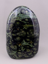 картинка Образец Яшма 120x75x60 863 г от магазина Wolves