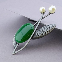 картинка Брошь из бижутерного сплава с хризопразом, зеленая, на булавке от магазина Wolves