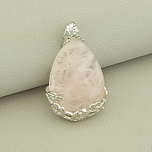 картинка Кулон Розовый кварц 37x25мм от магазина Wolves