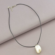 картинка Подвеска Перламутр 45 см от магазина Wolves