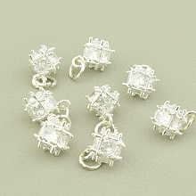 картинка Кулон из медного сплава с фианитами, родиевое покрытие от магазина Wolves