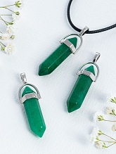 картинка Кулон Нефрит от магазина Wolves