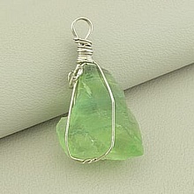 картинка Кулон Флюорит 45х25мм от магазина Wolves