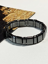 картинка Браслет Гематит на резинке 17 см от магазина Wolves