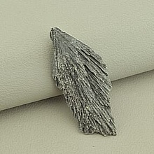 картинка Образец Шерл 60x25мм от магазина Wolves