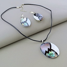 картинка Подвеска+Серьги Галиотис Перламутр 46 см от магазина Wolves