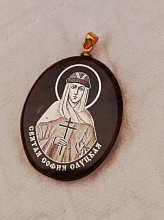 картинка Кулон - иконка "София Слуцкая" из обсидиана на тесёмке от магазина Wolves