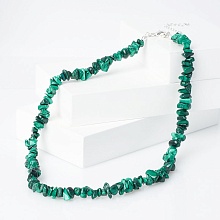 картинка Бусы Малахит на карабине от магазина Wolves