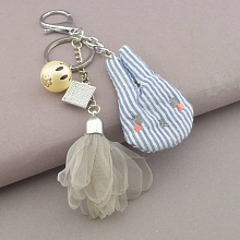 картинка Брелок 'Flora Secret' от магазина Wolves