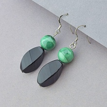 картинка Серьги Малахит от магазина Wolves