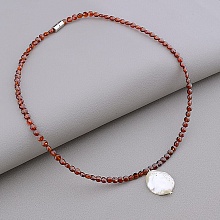 картинка Подвеска 'SUNSTONES' Гранат Жемчуг 38 см от магазина Wolves