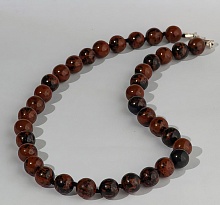 картинка Элитные Бусы из Обсидиана на карабине от магазина Wolves