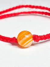 картинка Оберег Красная нить с камнем Агат(Жёлтый) от магазина Wolves