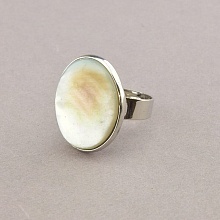 картинка Кольцо Перламутр от магазина Wolves