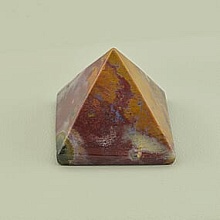 картинка Пирамида Яшма 40x37мм от магазина Wolves