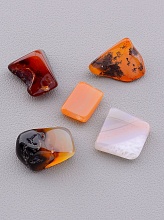 картинка Галтовка '' Сердолик 10х10 от магазина Wolves