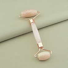 картинка Массажер Розовый кварц 140x60мм от магазина Wolves