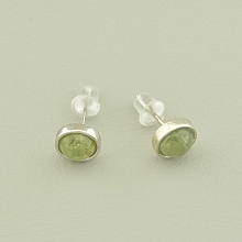 картинка Серьги медные с серебром, турмалином, зеленые, пусет 7х7  от магазина Wolves