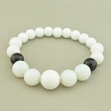 картинка Браслет 'SUNSTONES' Агат Кахолонг 18 см от магазина Wolves