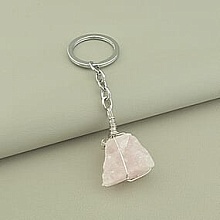 картинка Брелок Розовый кварц 100х25мм от магазина Wolves