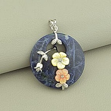 картинка Кулон Содалит 45x40мм от магазина Wolves